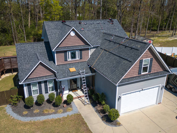 Best Roof Ventilation Installation  in Kelso, WA